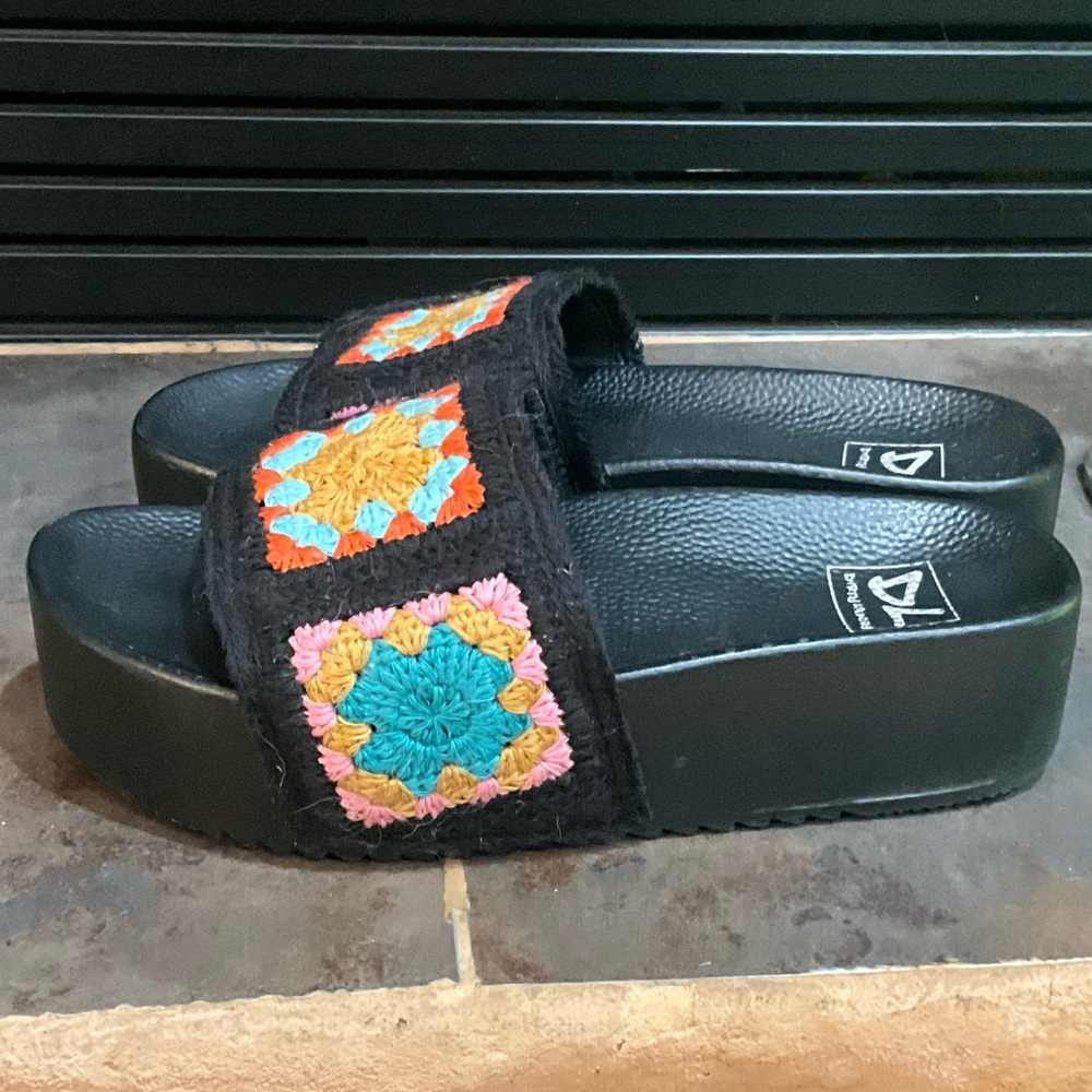 Women's Black and Multicolor Slide Sandals - Picture 2 of 6